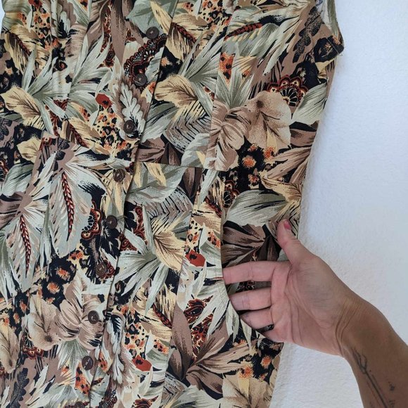 Dangerfield Jungle Print Dress with Pockets. Size M - Picture 6 of 7
